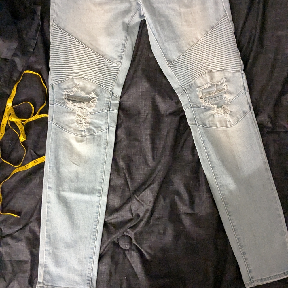 Jordan Craig Light Blue Distressed Slim Jeans